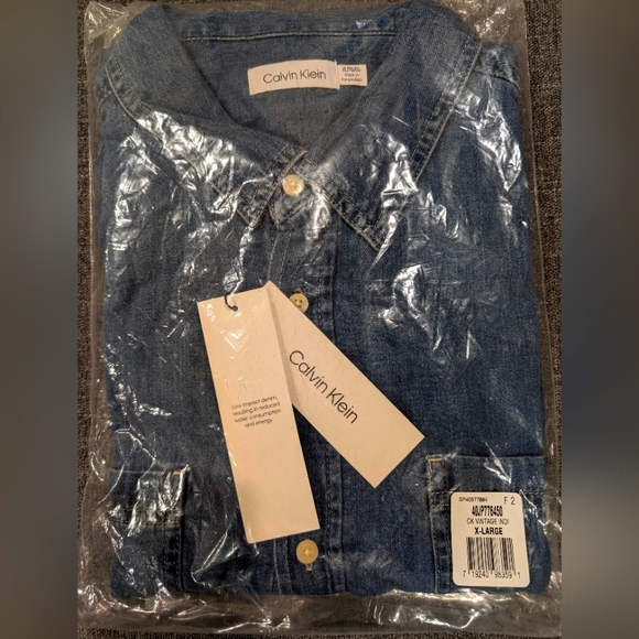 Calvin Klein  Mens Denim Button Down Shirt, size XL, NWT - Picture 4 of 4